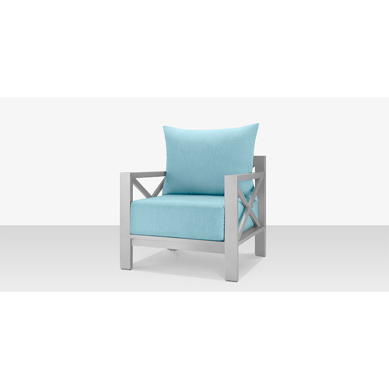 DecoScape Dynasty Club Chair