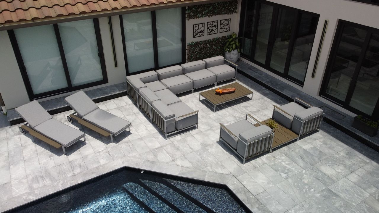 OUTSY Sunrise 10-Piece Extra Deep Seating Outdoor Conversation Set