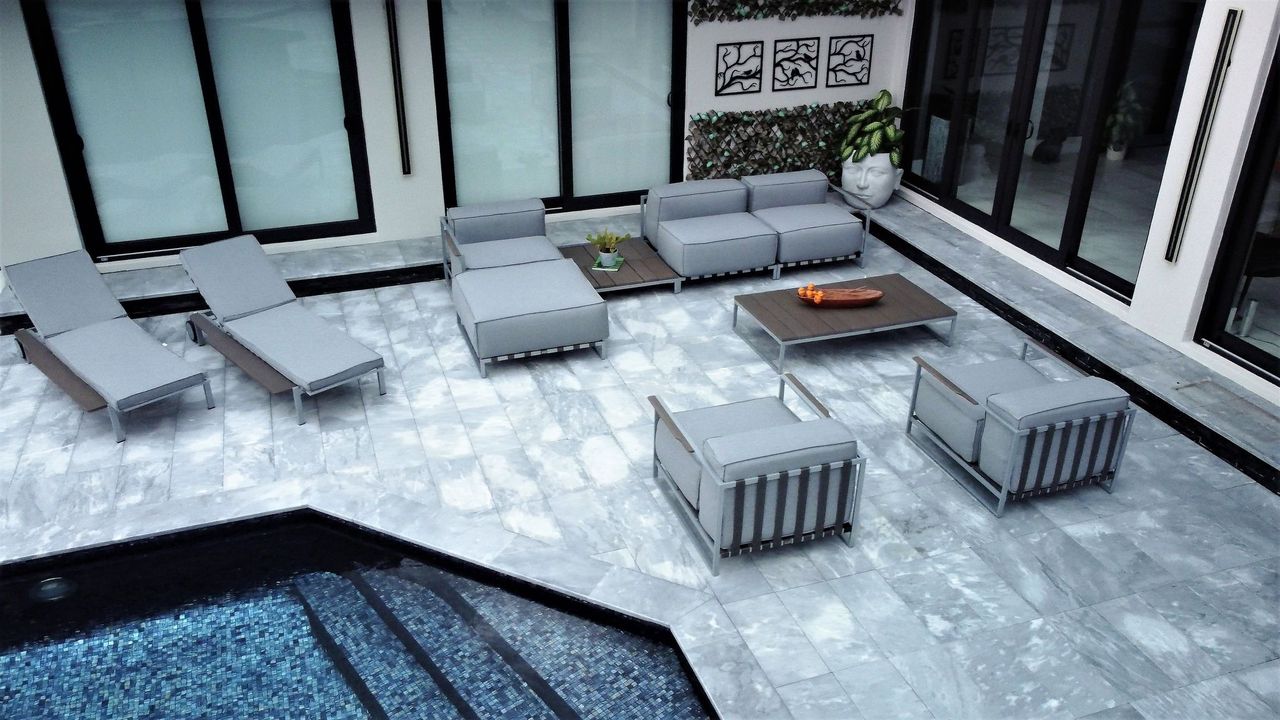 OUTSY Sunrise 8-Piece Extra Deep Seating Outdoor Conversation Set