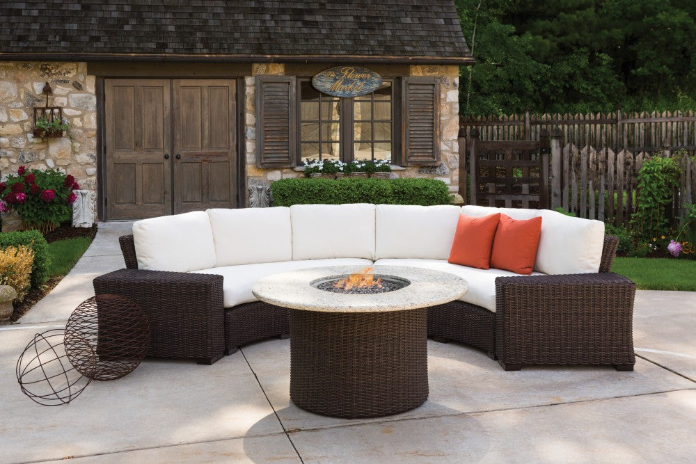 Lloyd Flanders Mesa 5 Piece Woven Vinyl Curved Sectional Set With Fire Table