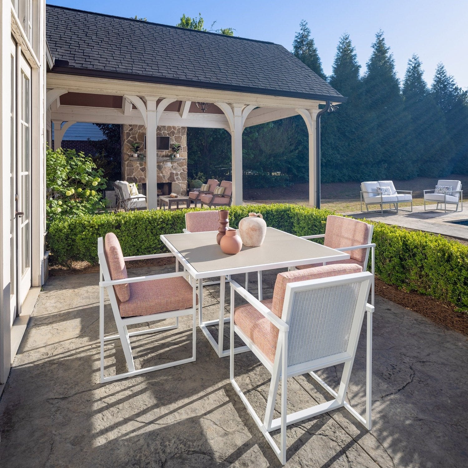 Lloyd Flanders Summit Dining Armchair