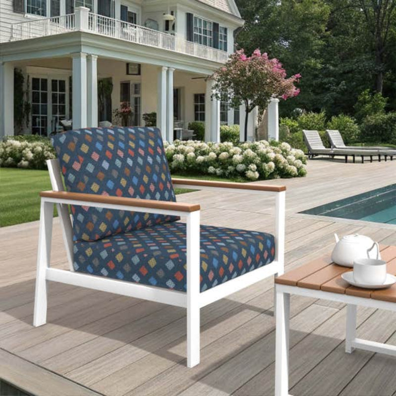 NorthCape International Brighton Patio Lounge Chair