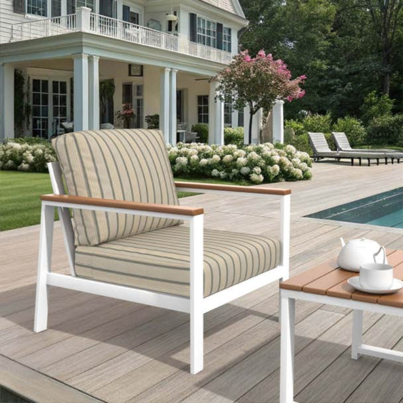 NorthCape International Brighton Patio Lounge Chair