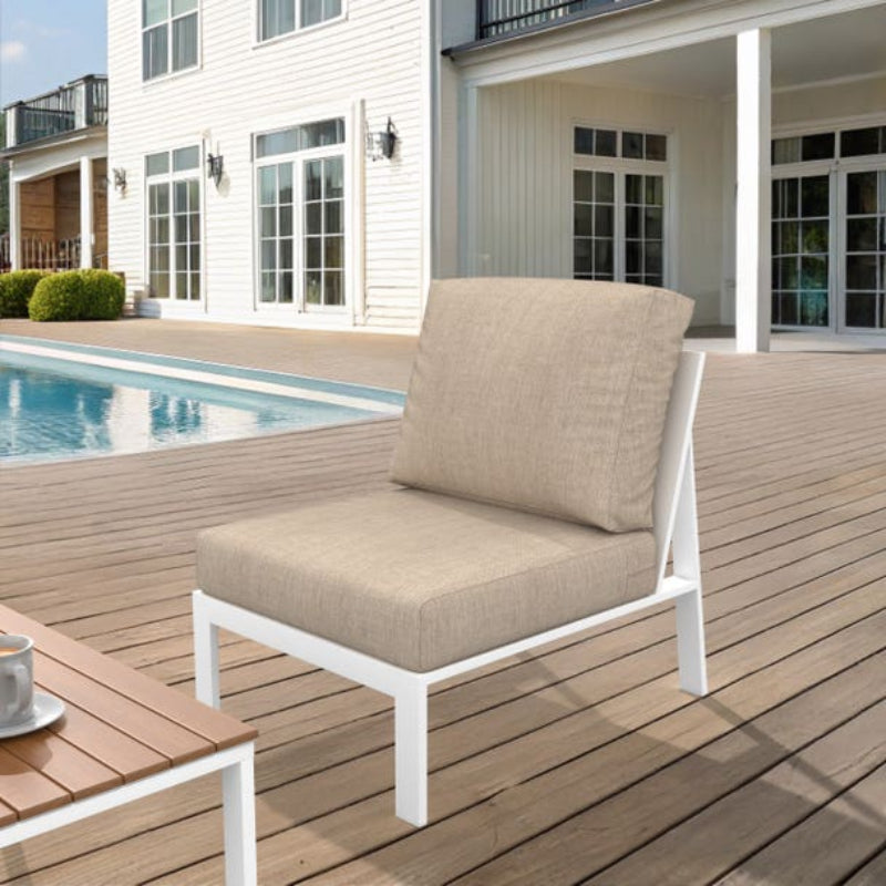 NorthCape International Brighton Patio Sectional Middle Chair