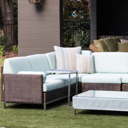 Lloyd Flanders Elements Wicker Corner Sectional Chair With Loom Arm and Back