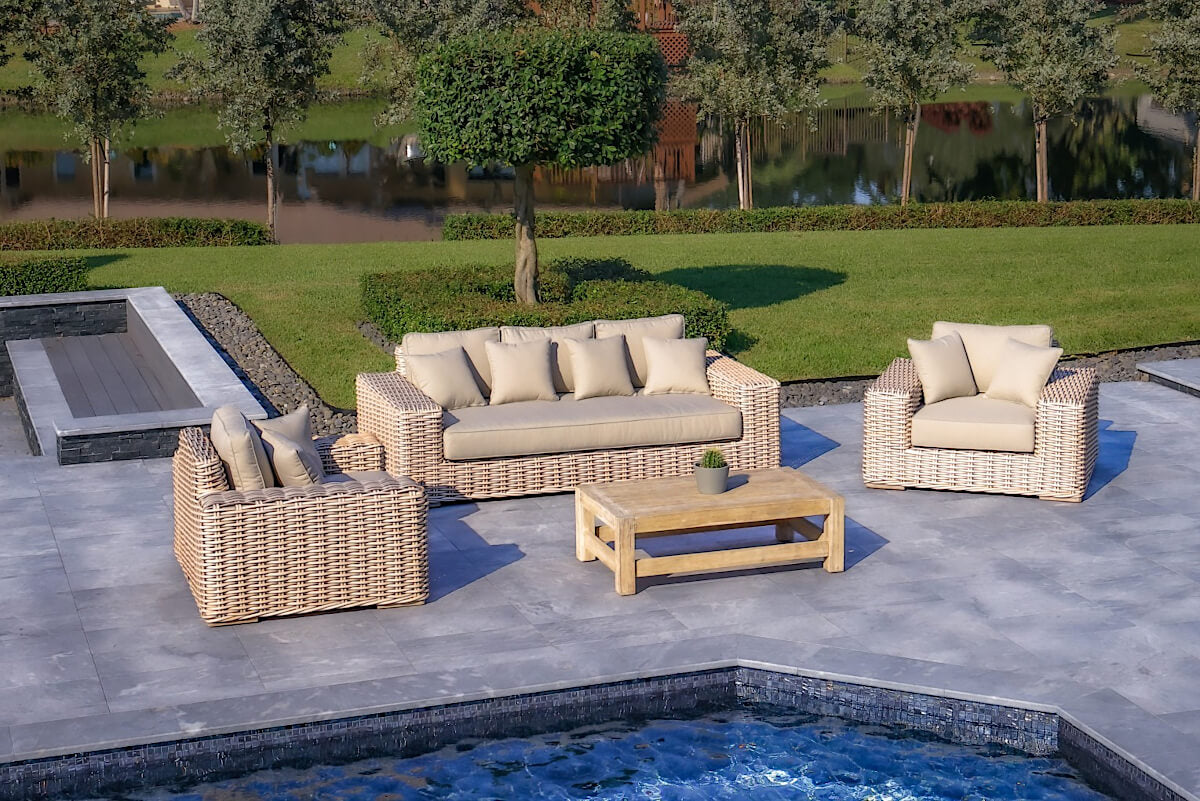 OUTSY Anna LUX 4-Piece Outdoor Wicker Aluminum Frame Furniture Set with Wood Coffee Table in WhiteGrey