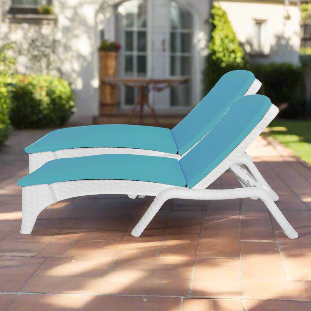 Rainbow Outdoor Roma Set of 2 Chaise Lounger - White With Cushion