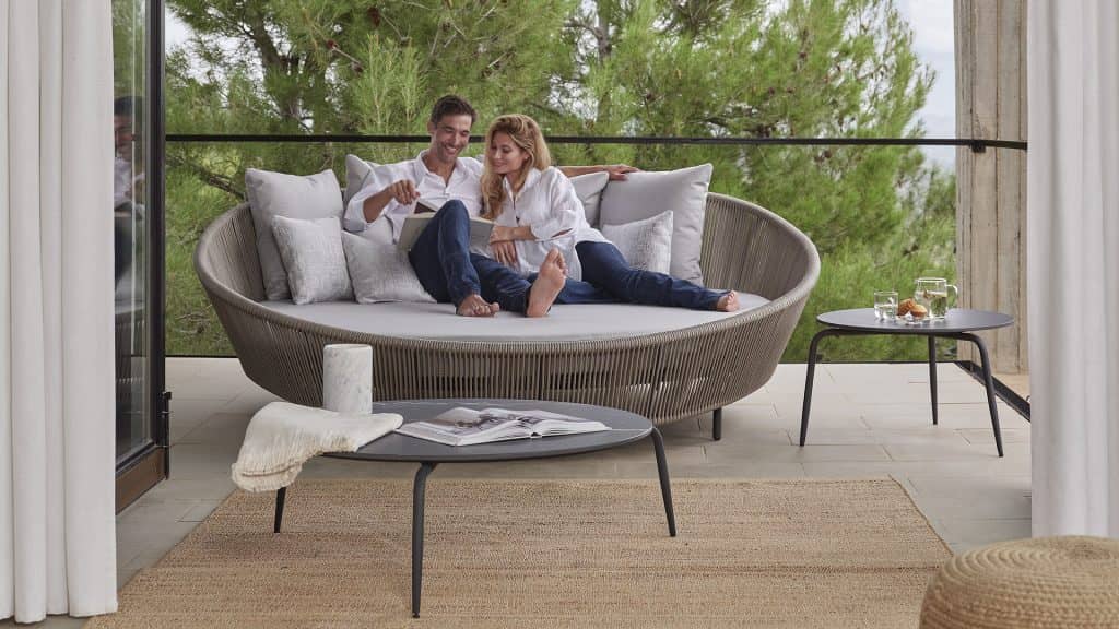 Skyline Design Rodona Daybed