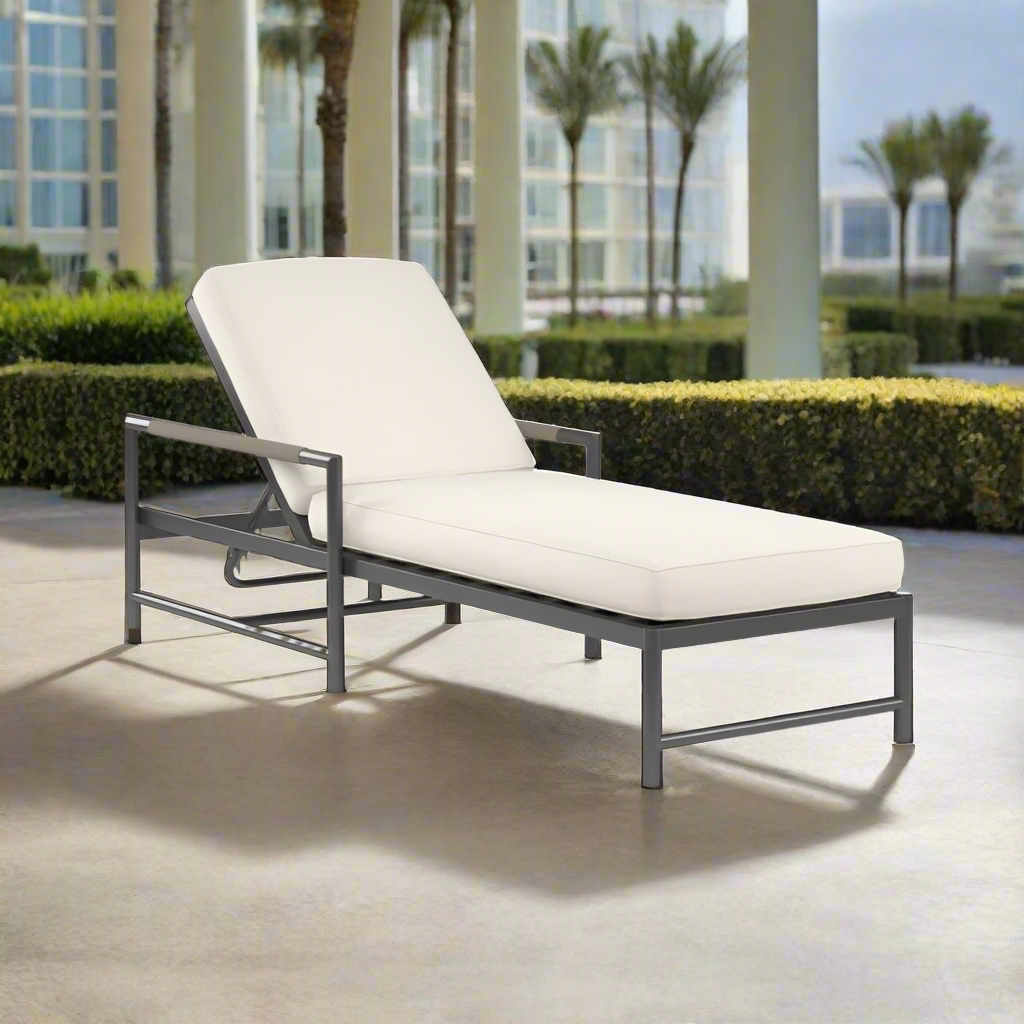 Sunset West Pietra Chaise