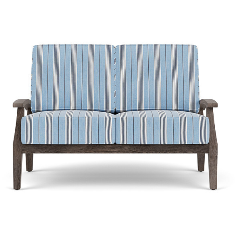 Lloyd Flanders Frontier Loveseat