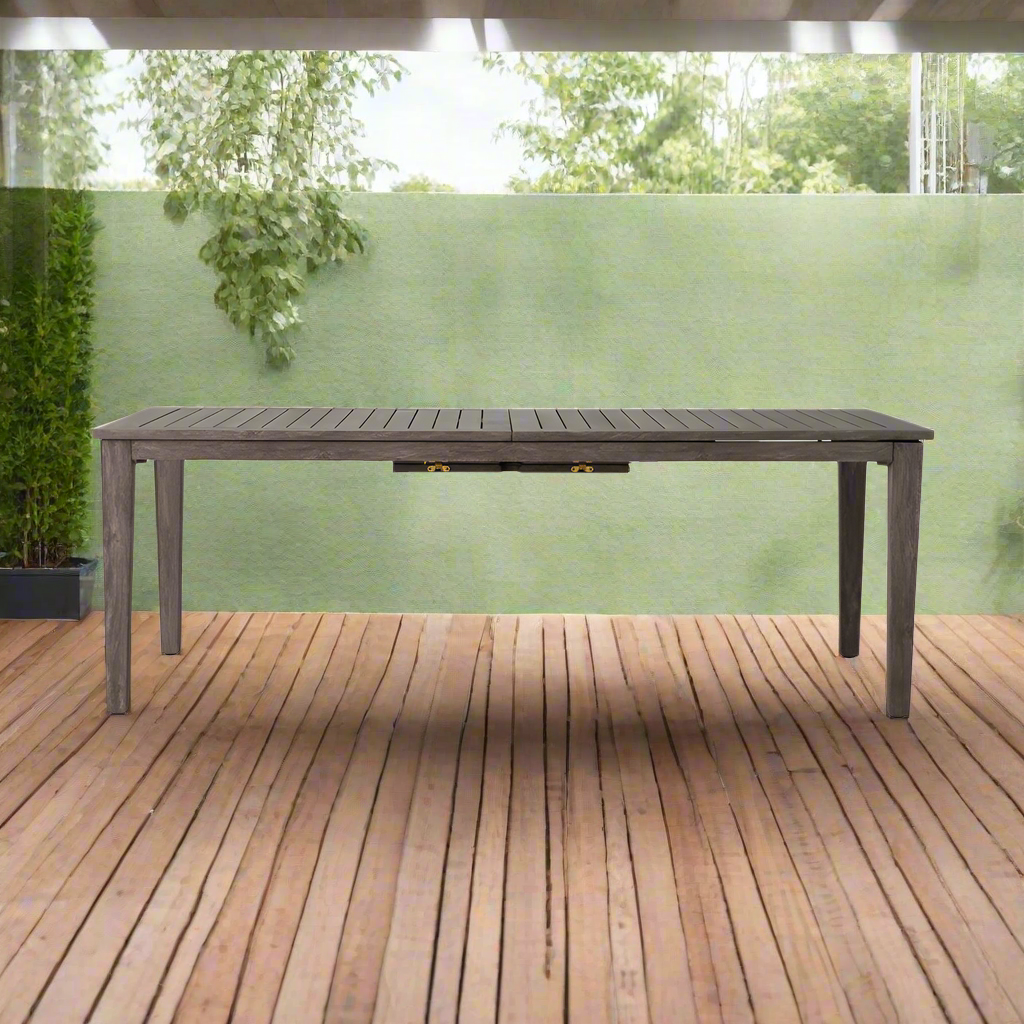 Lloyd Flanders Frontier 86"-110" Butterfly Umbrella Dining Table