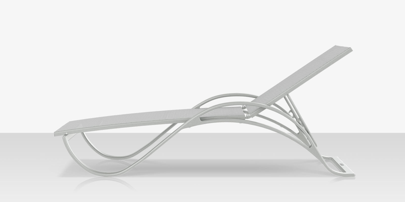 DecoScape Atlantic Sled Chaise With Arms