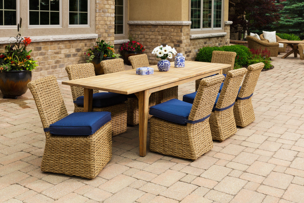 Lloyd Flanders Teak 86-110" Double Butterfly Leaf Umbrella Table