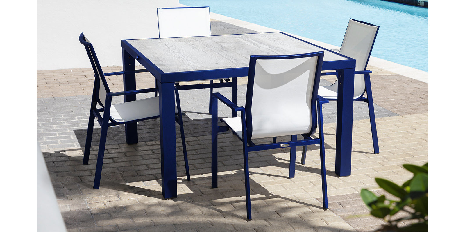 DecoScape Tides Dining Arm Chair