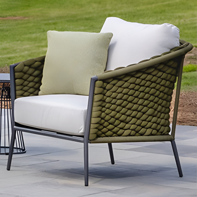 Lloyd Flanders Escape Aluminum Lounge Chair