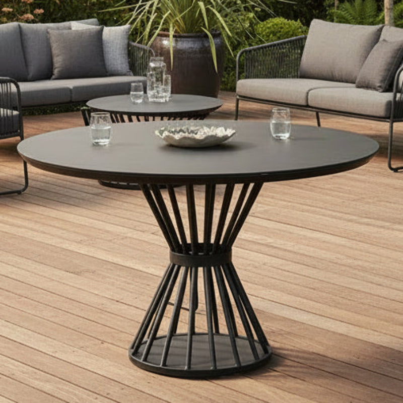 Lloyd Flanders Escape Aluminum 47" Round Dining Table