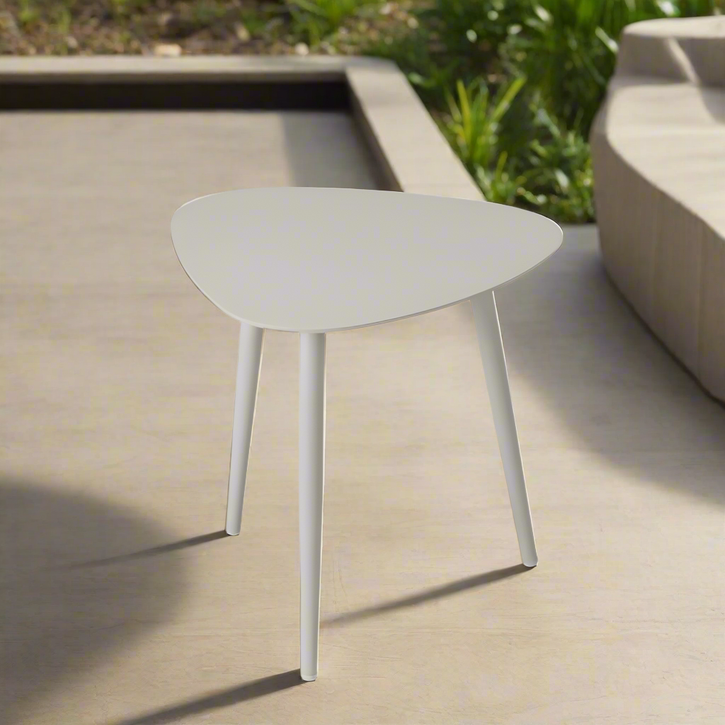 DecoScape Vines End Table Large Square