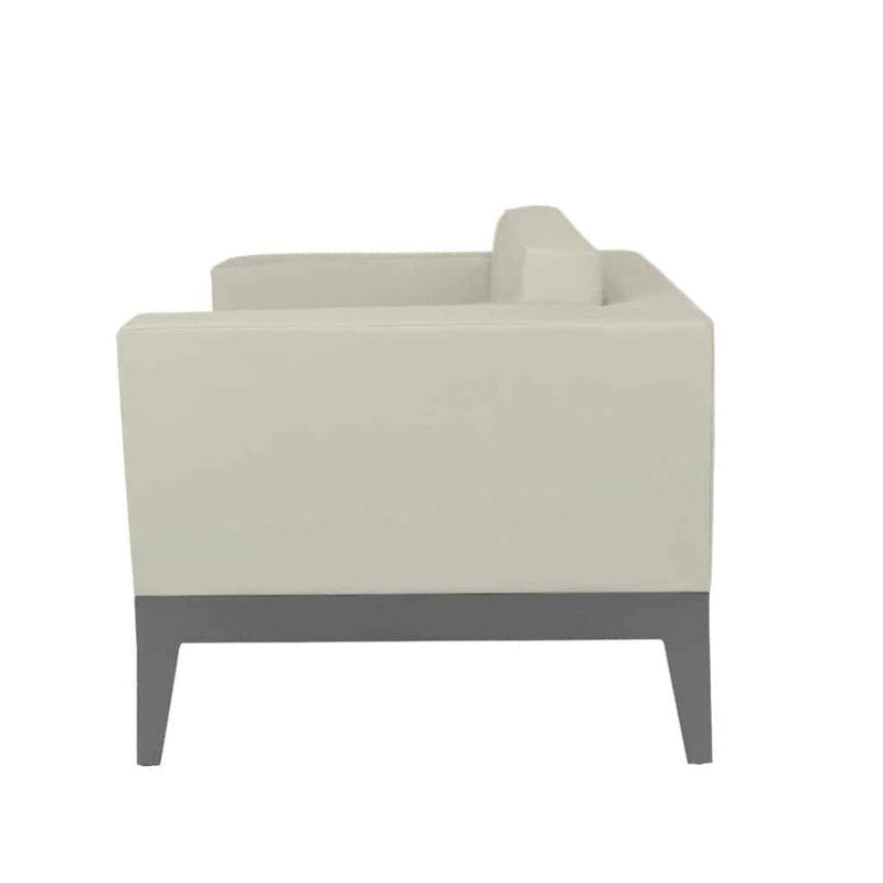 DecoScape South Beach Club Chair