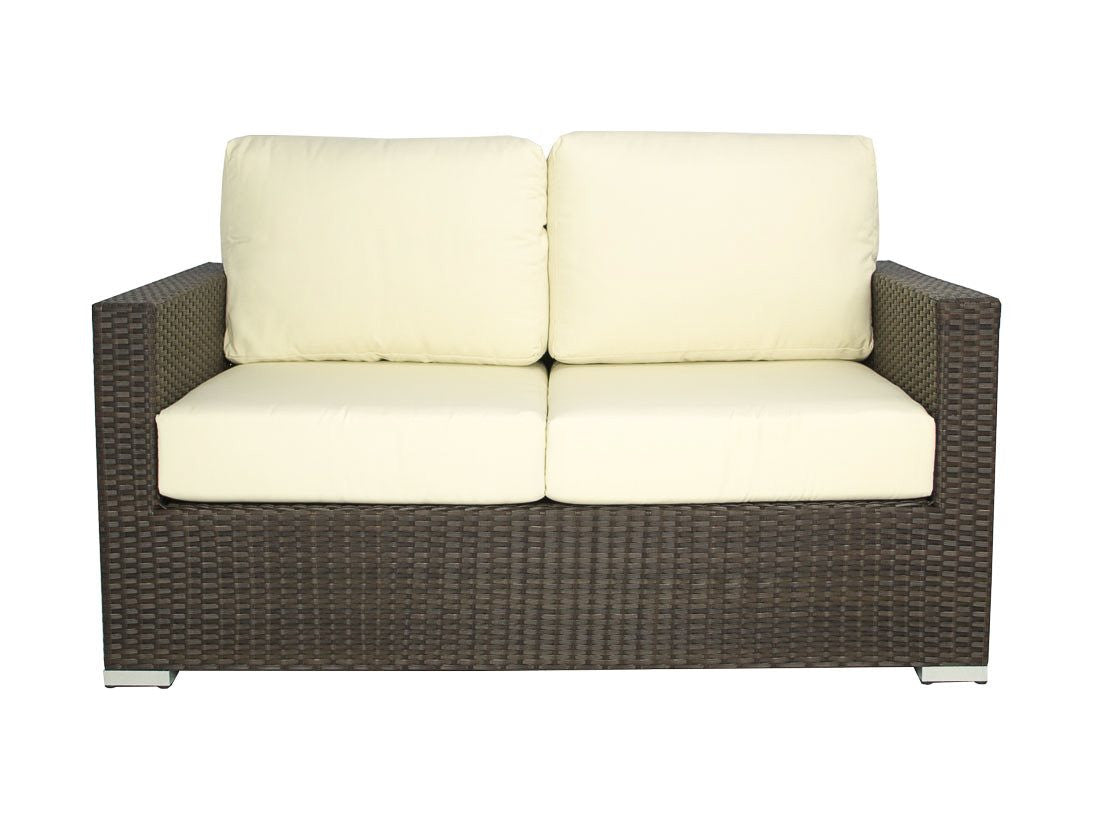 DecoScape Lucaya Resin Wicker Loveseat
