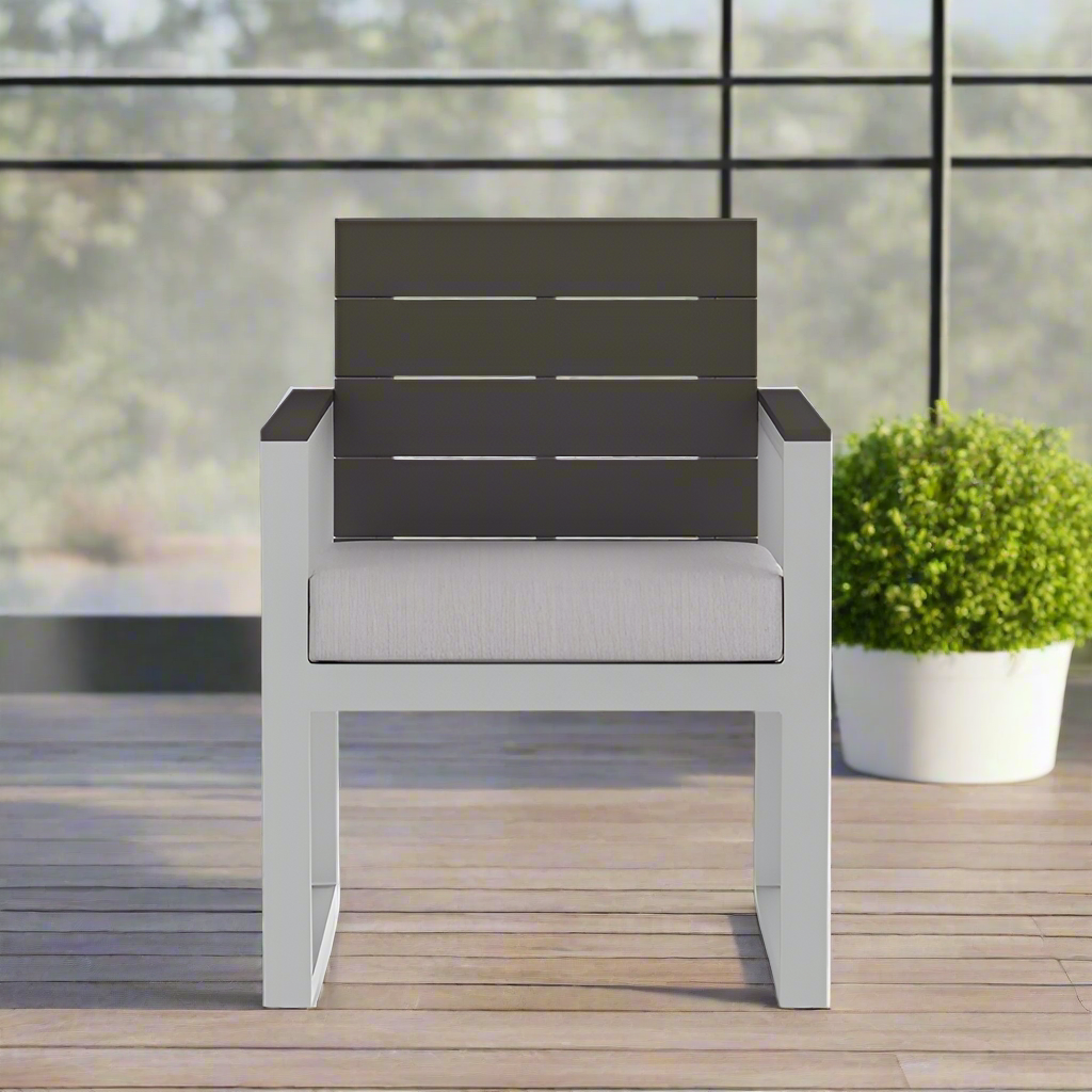 DecoScape Modera Dining Arm Chair