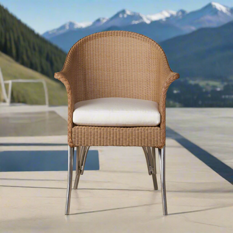 Lloyd Flanders All Seasons Wicker Lounge Chair