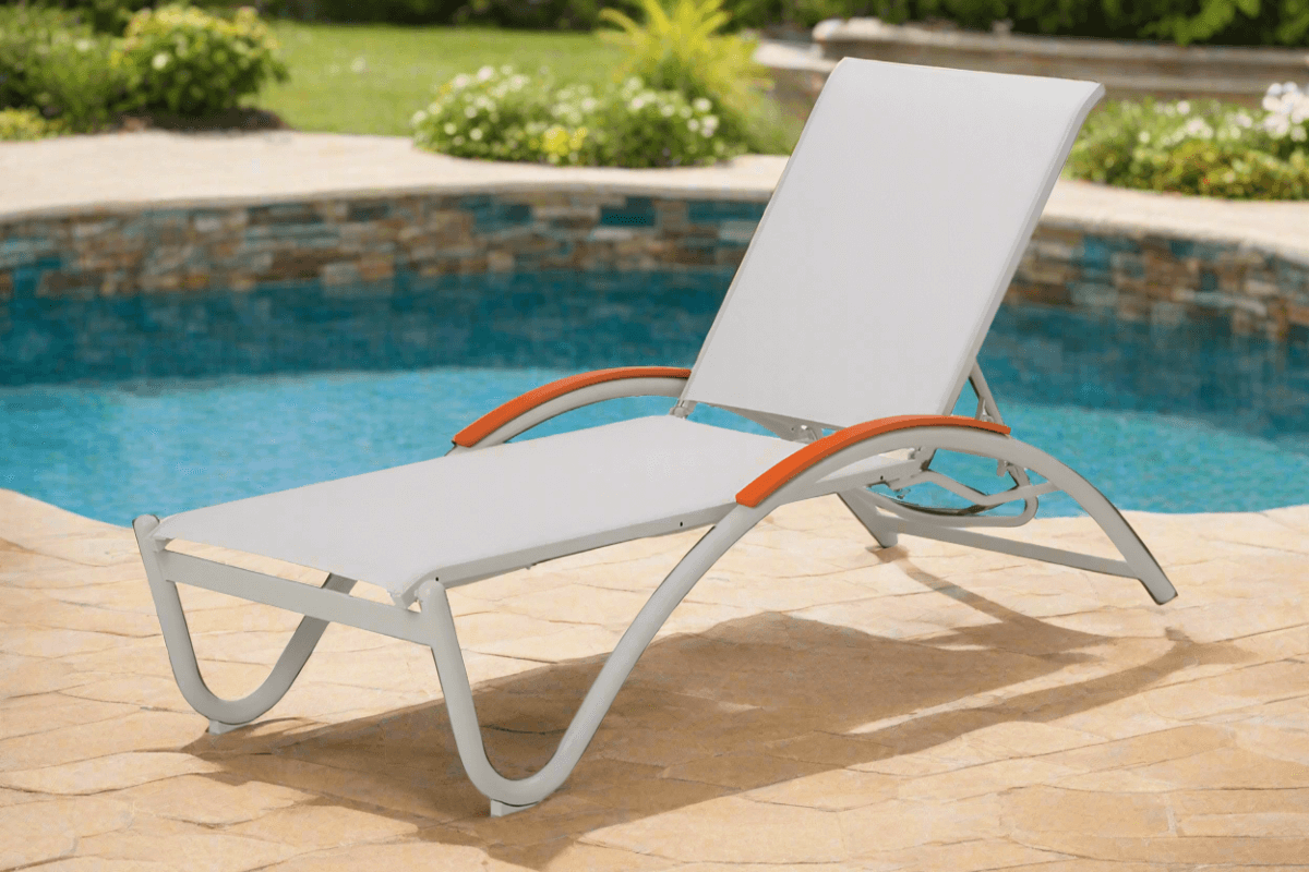 Telescope Casual Helios Sling Four-Position Lay-Flat Stacking Chaise