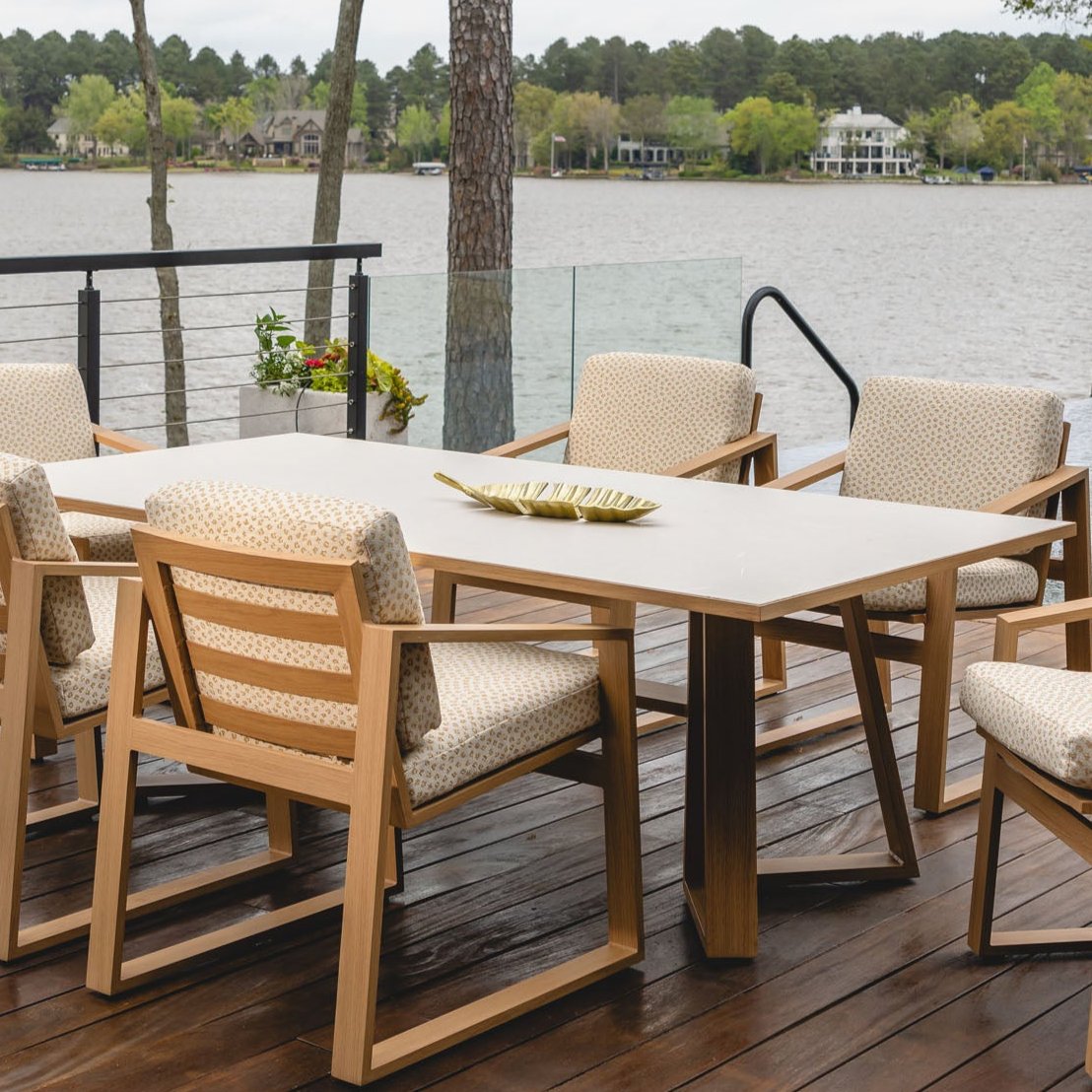 Lloyd Flanders Pursuit 86" Rectangular Dining Table