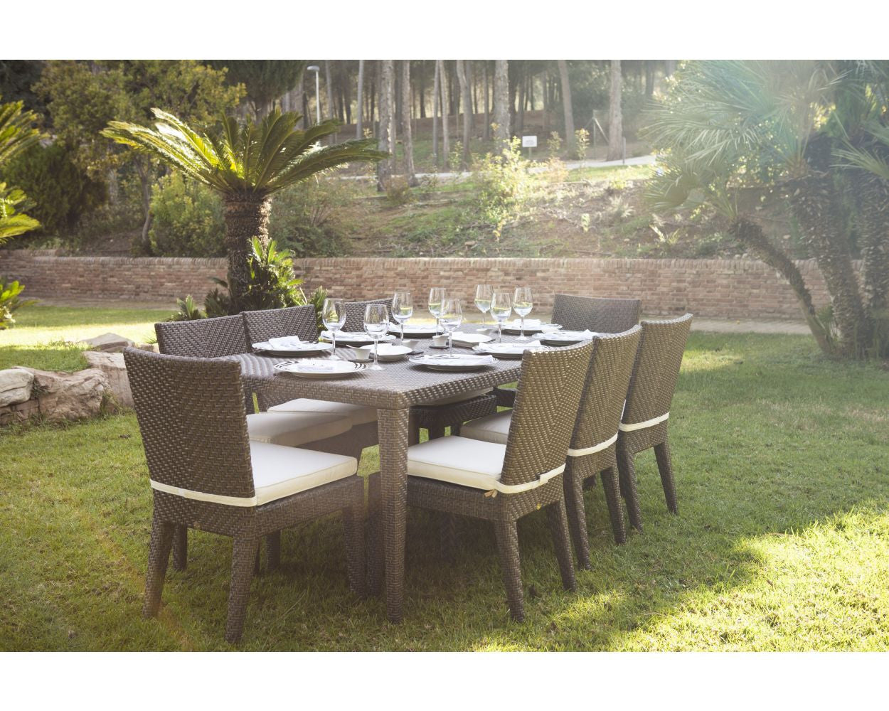 Hospitality Rattan Atlantis 9-Piece Rectangular Dining Side Chair