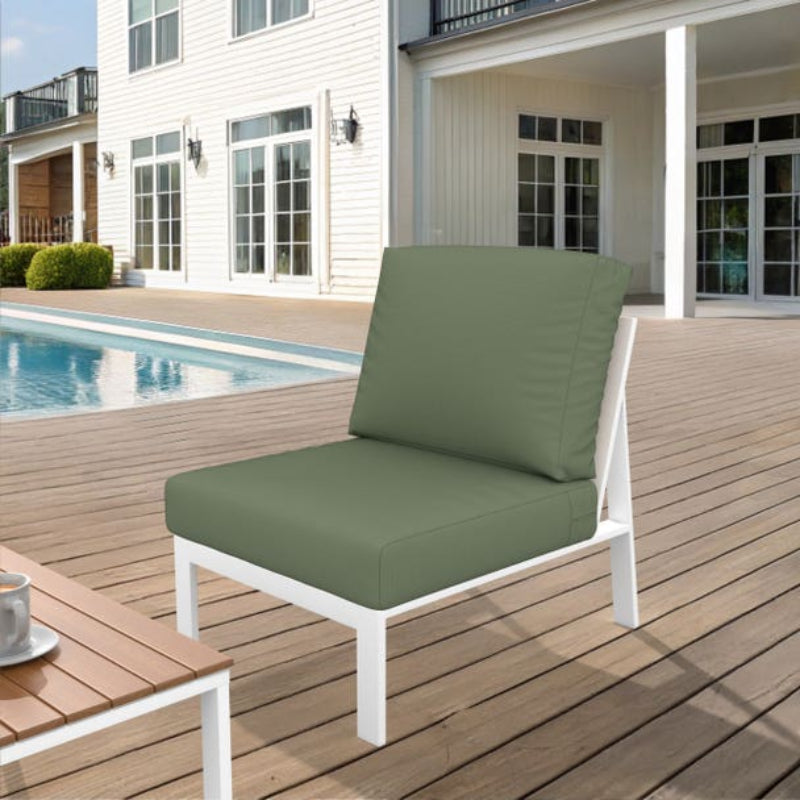 NorthCape International Brighton Patio Sectional Middle Chair