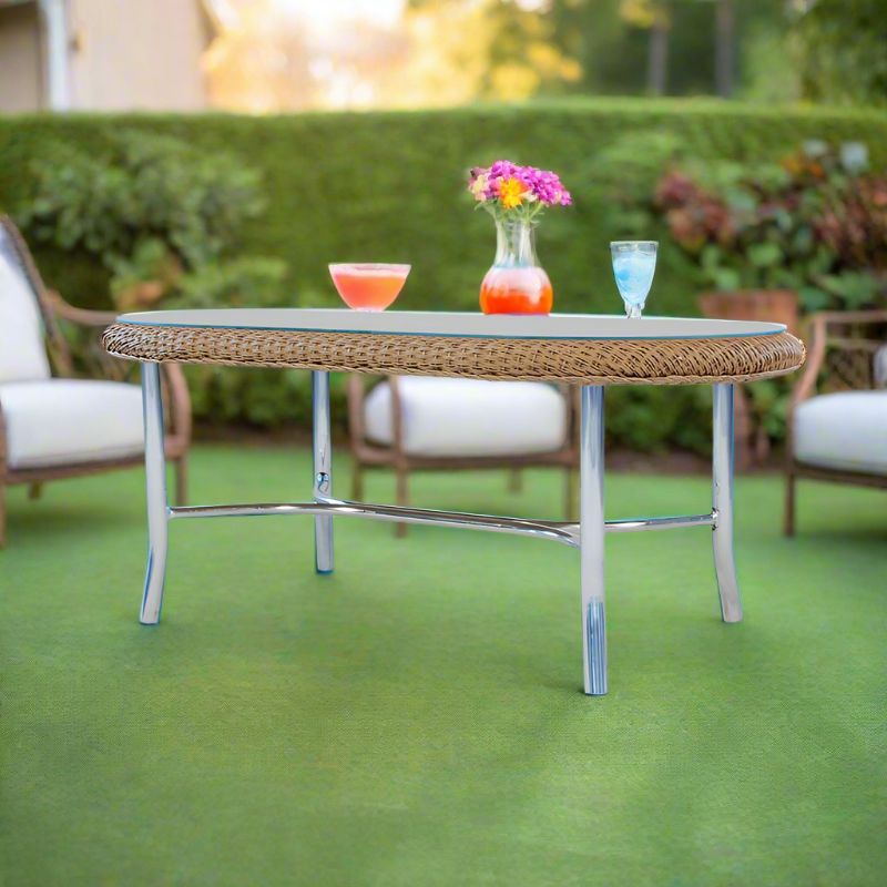 Lloyd Flanders Weekend Retreat 43" Oval Cocktail Table