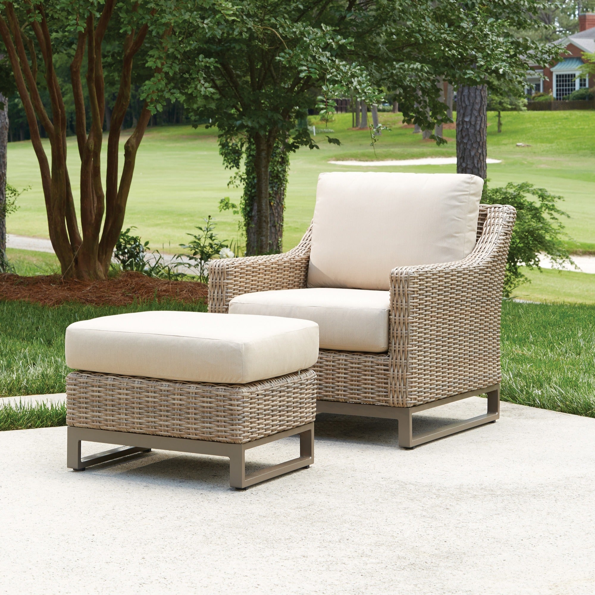 Lloyd Flanders Milan Woven Vinyl Ottoman