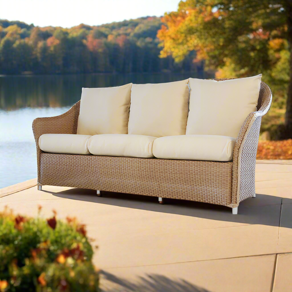 Lloyd Flanders Weekend Retreat Wicker Sofa