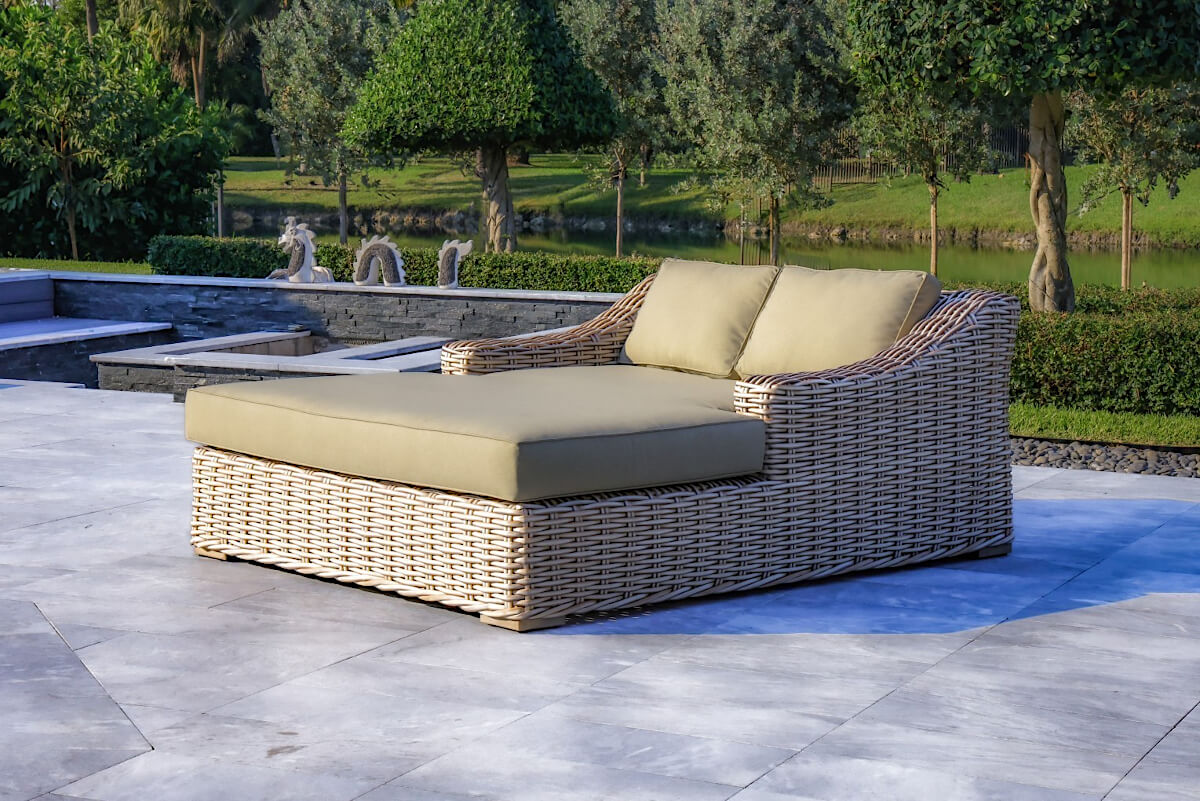 OUTSY Anna Double Sun Lounger: Experience Dual Luxury | Buy Now!