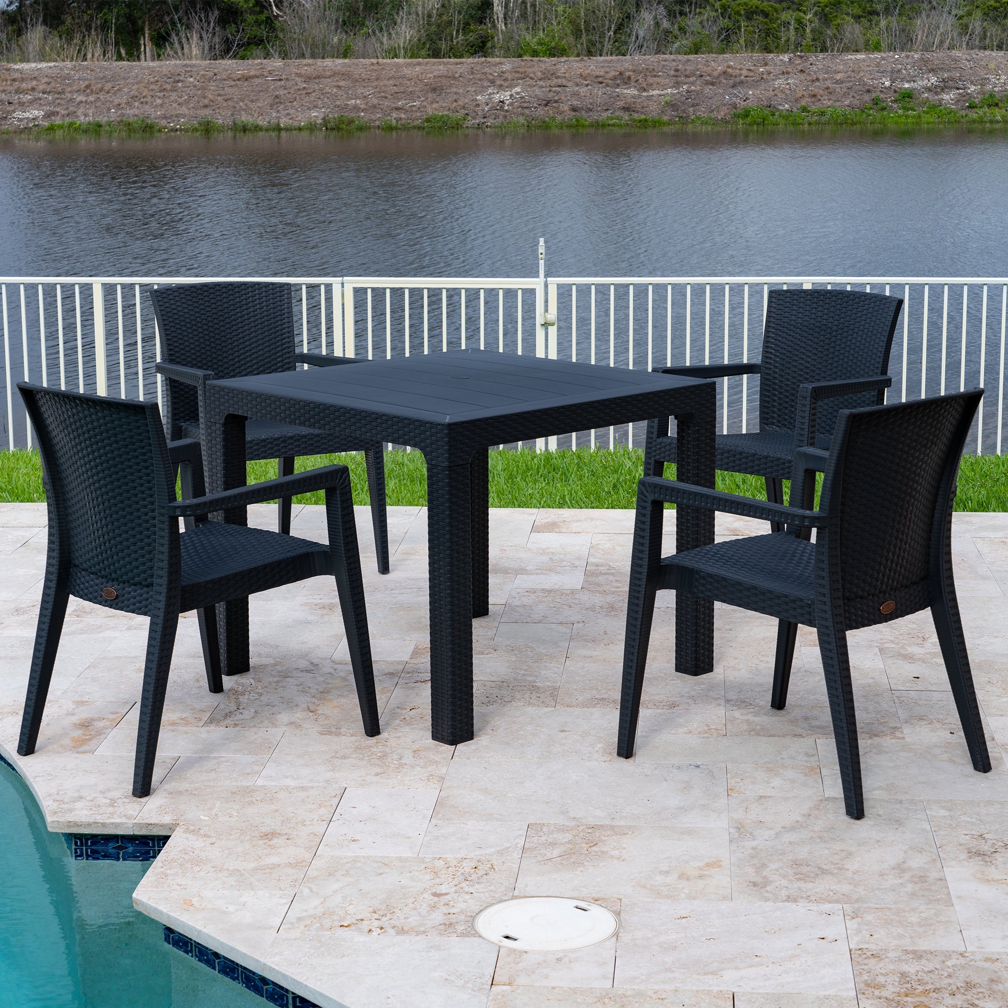 Rainbow Outdoor Montana 5-Piece Dining Set