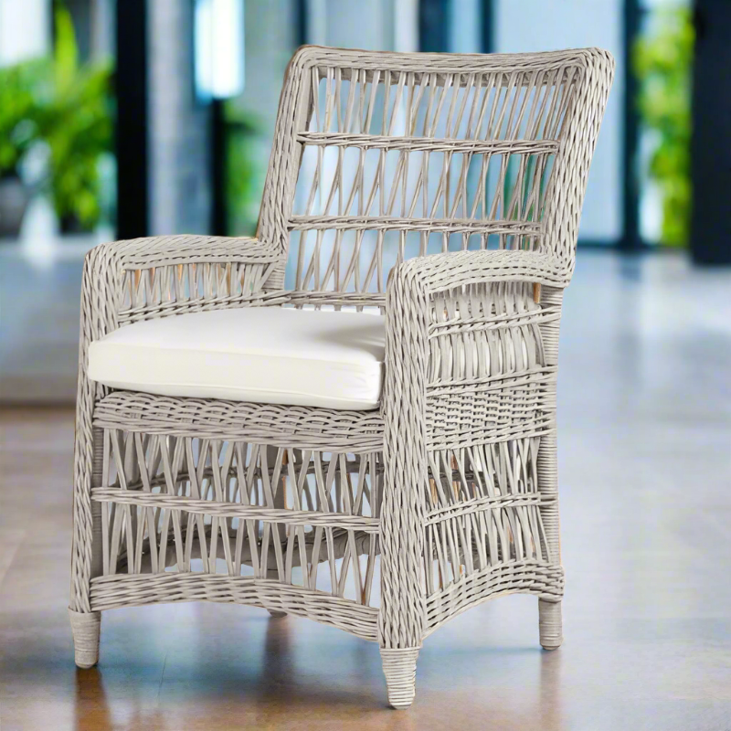 Lloyd Flanders Mackinac Woven Vinyl Dining Armchair