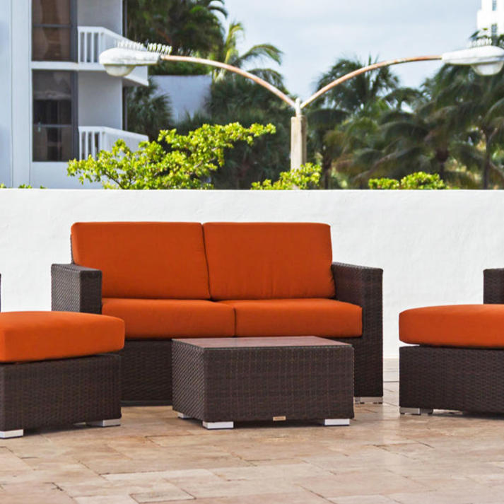 DecoScape Lucaya Resin Wicker Loveseat