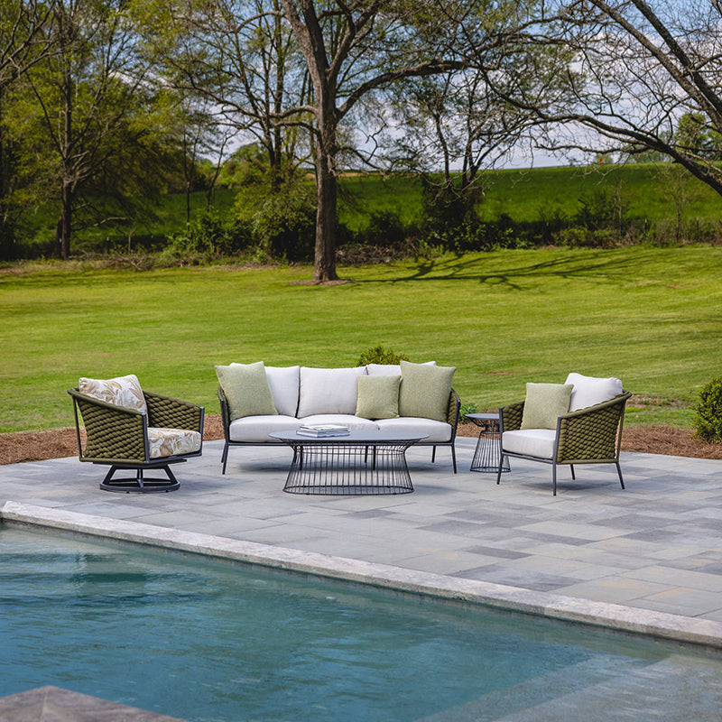 Lloyd Flanders Escape Aluminum Sofa