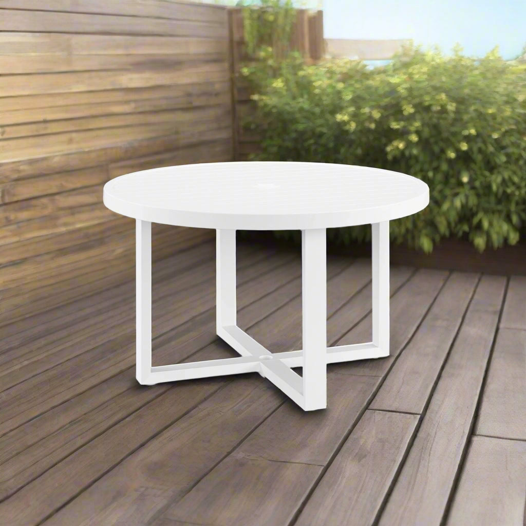 Sunset West Newport 50" Round Dining Table