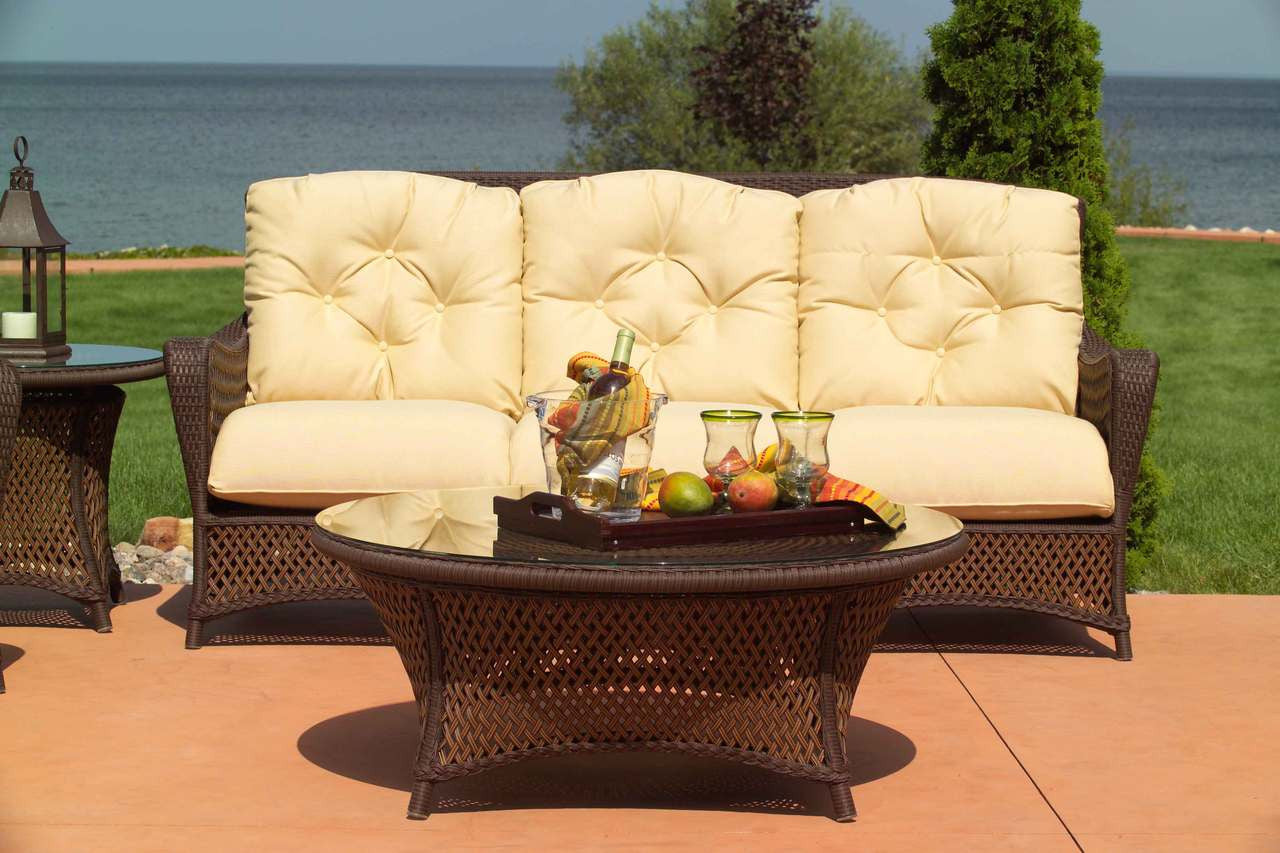 Lloyd Flanders Grand Traverse Wicker Sofa